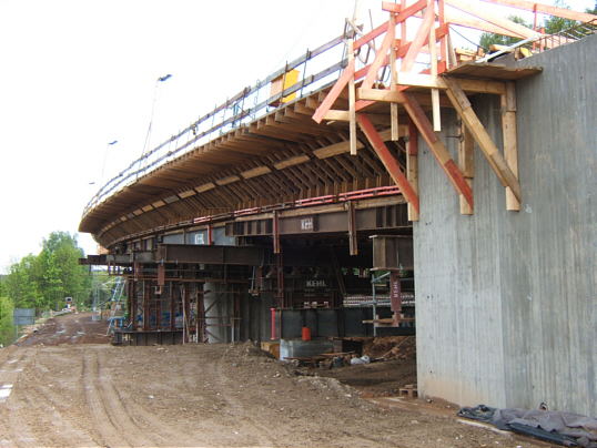 Bild: Mannigfaltige Verschalungen