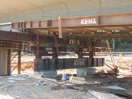 Bild: Das Stahlgerüst ist noch da.