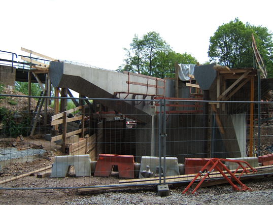 Bild: Noch endet sie im Nichts.