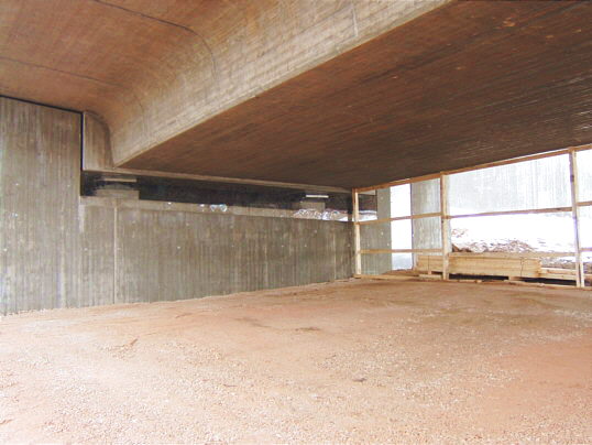 Bild: Unter der Brücke - sehr ordentlich.