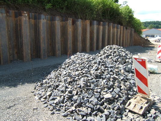 Bild: Letzte Woche Dreckrampe, diesmal Blech ... eieiei.