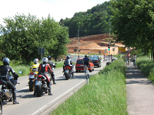 Bild: Offenbächer Biker an der Ampel