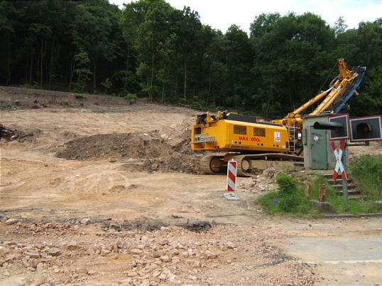 Bild: Auch das Südgebiet, aber mit einer beeindruckenden Baumaschine
