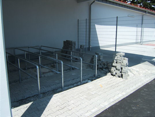 Bild: Wahrscheinlich der Einkaufswagenparkplatz