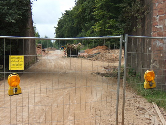 Bild: Betreten ... was?