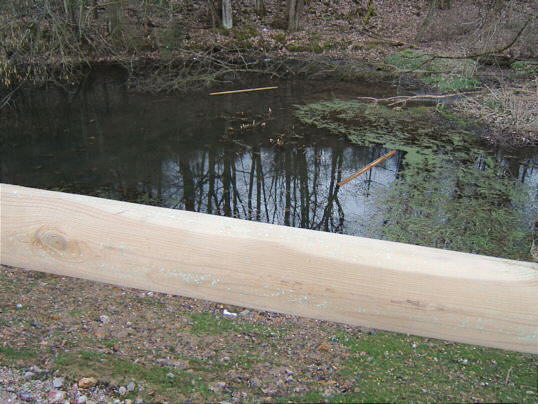 Bild: Im Eisweiher ist ein Malheur passiert...